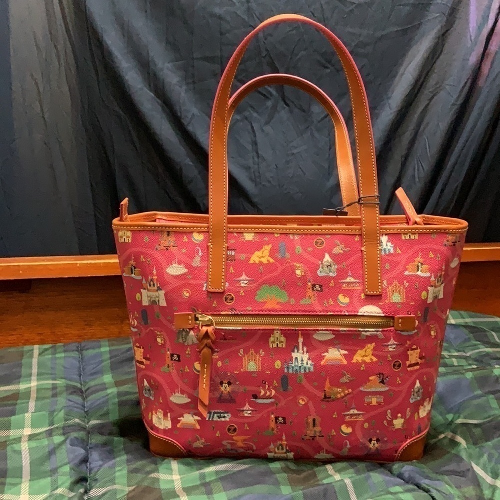 NWT DOONEY & BOURKE Disney Parks Park Life Tote - Picture 3 of 8